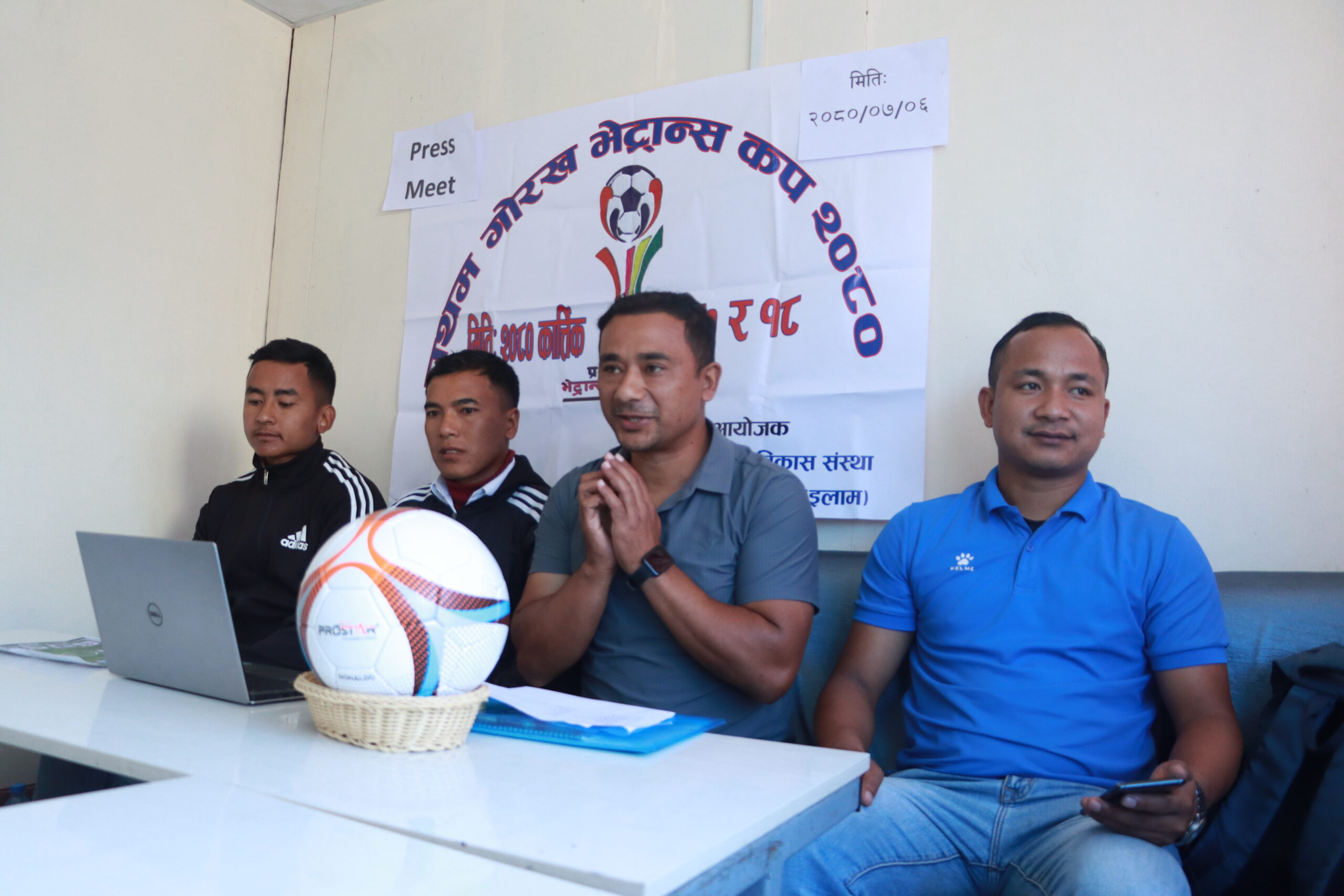 समालबुङमा गोरख भेट्रान्स कप फुटबल प्रतियोगिताको तयारी
