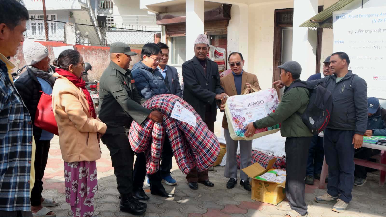 बिपत्त प्रभावितका  लागि इलाममा  हुसाडेक र किडार्कले  राहत पुनःस्थापनको कार्य गर्दै