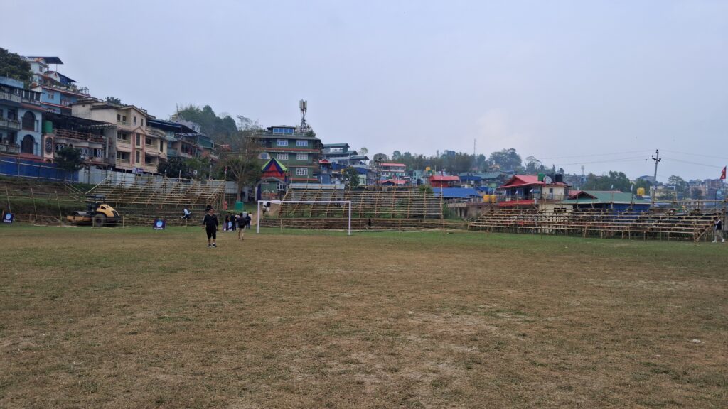 इलाम गोल्डकप : उद्घाटन खेलमा आयोजक रेडहर्ष फुटबल क्लब र पथरी–११ भिड्दै