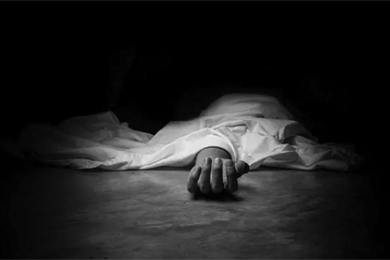इलाममा स्कुलबाट घर फर्किरहेका बालकको बाढीले बगाउँदा मृत्यु